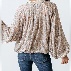 Like new Fate boutique blouse- Medium